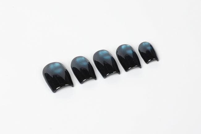 Blue Chase Cat Eye Press On Nails